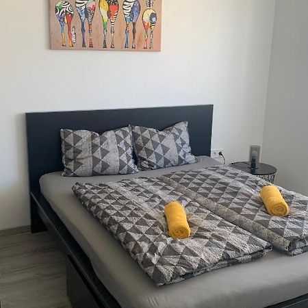 New Home Guest House Gödöllő Екстериор снимка