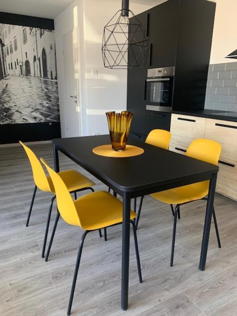 New Home Guest House Gödöllő Екстериор снимка