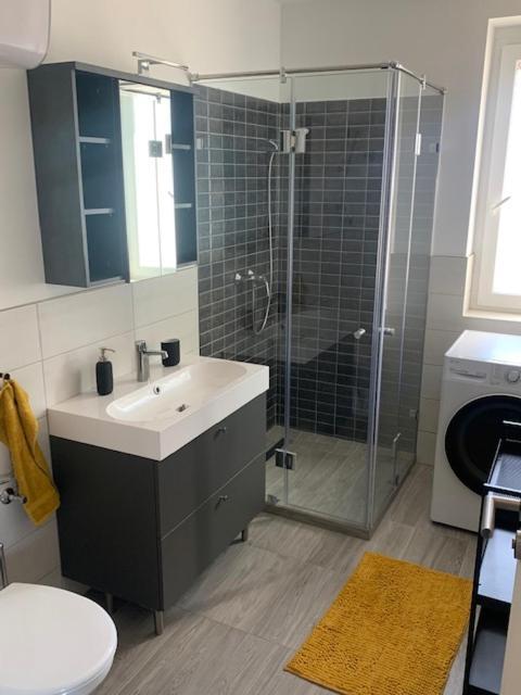 New Home Guest House Gödöllő Екстериор снимка